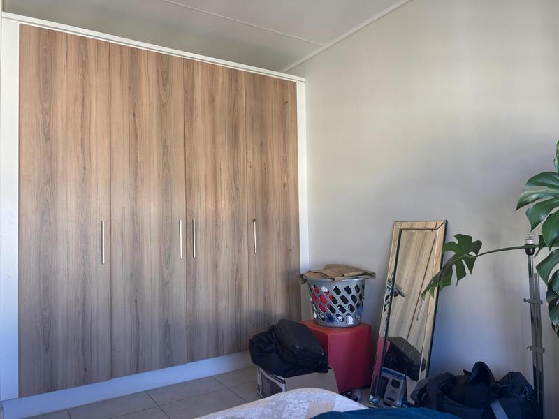 To Let 1 Bedroom Property for Rent in Sandown Western Cape
